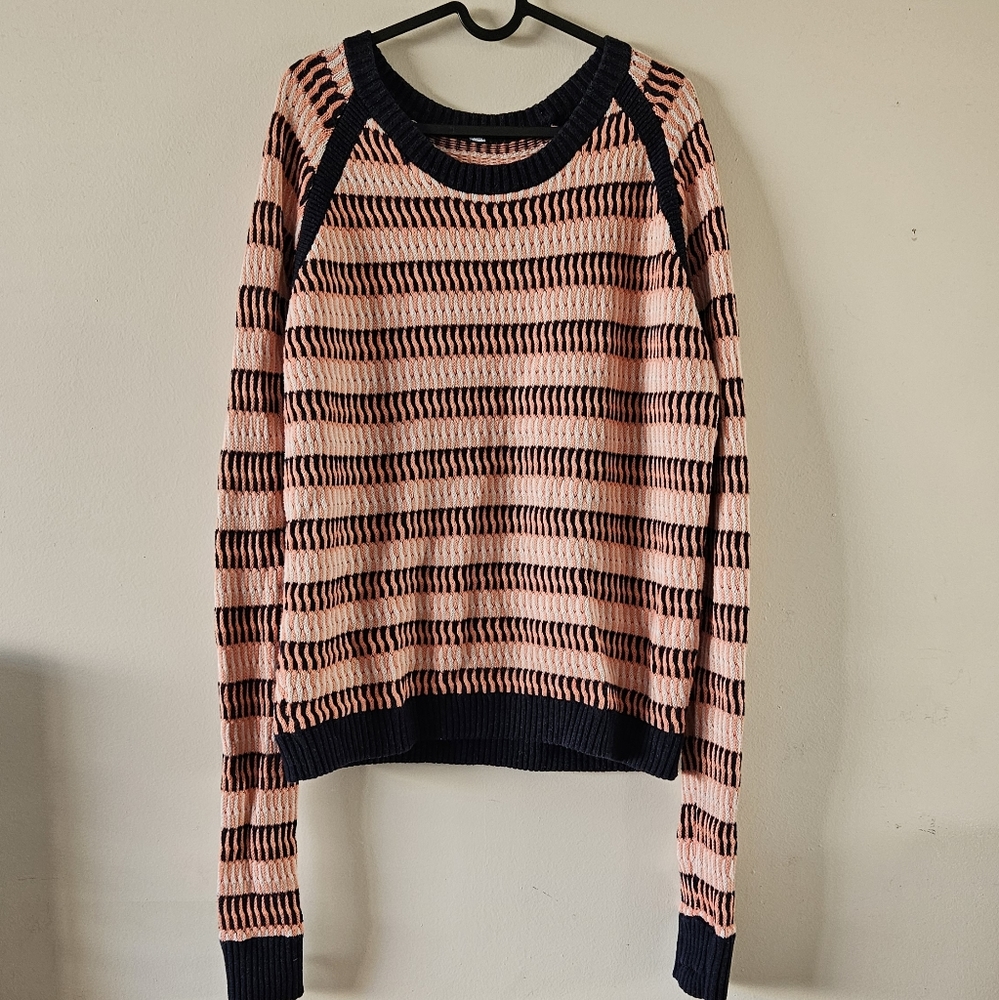 Lululemon Devi Crew - image 4